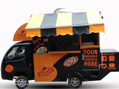 Global Expert Food Truck Road Side Catering Van