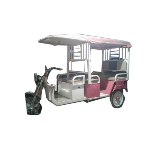 Gram Tarang Battery Operated Passenger Rickshaw