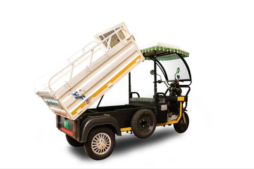 Mini Metro White E Rickshaw Loader