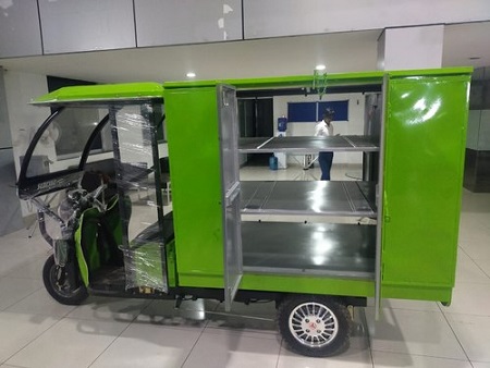 Rider E Rickshaw Loader
