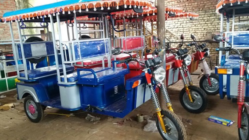 Star Bull Queen E Rickshaw