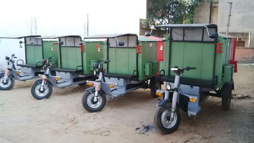 Eco Dynaamic Closed Cabin Garbage E Rickshaw Loader