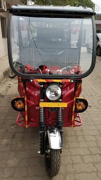 HOP iCAT Approved E Rickshaw