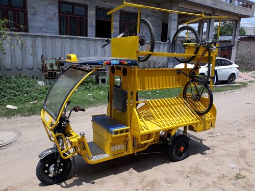 Kuku Cycle Stand Electric Rickshaw