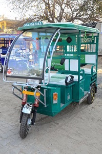 Mahabal Green Battery Operated E Rickshaw