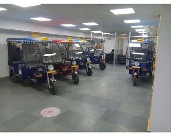NHD Super Battery Operated E Rickshaw