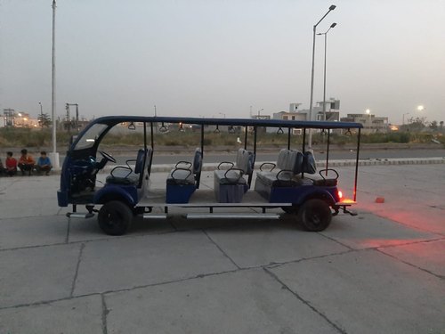 Republic Motors 14 Seater Sightseeing Bus