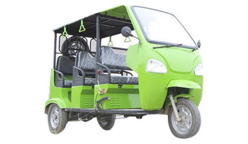 SN Solar Energy Auto Electric Rickshaw