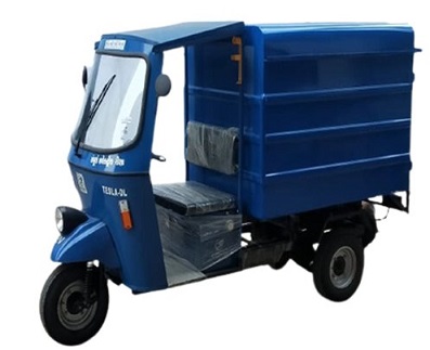 Zesar Three Wheeler Battery Operated Rickshaw